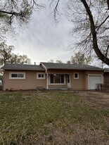 109 Everett Dr in Colorado Springs, CO - Building Photo