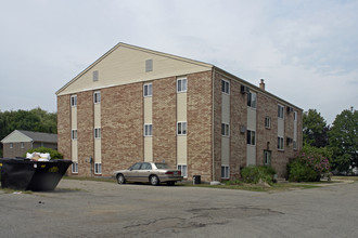 Evergreen Prairie in Wyoming, MI - Building Photo - Building Photo