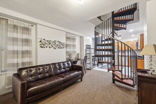 1808 W Diamond St, Unit 1 in Philadelphia, PA - Building Photo