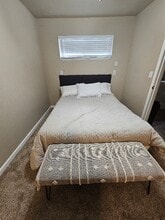 590 Dee Ct in Redding, CA - Building Photo - Building Photo