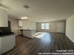 7734 Nopalitos Cv in San Antonio, TX - Building Photo - Building Photo