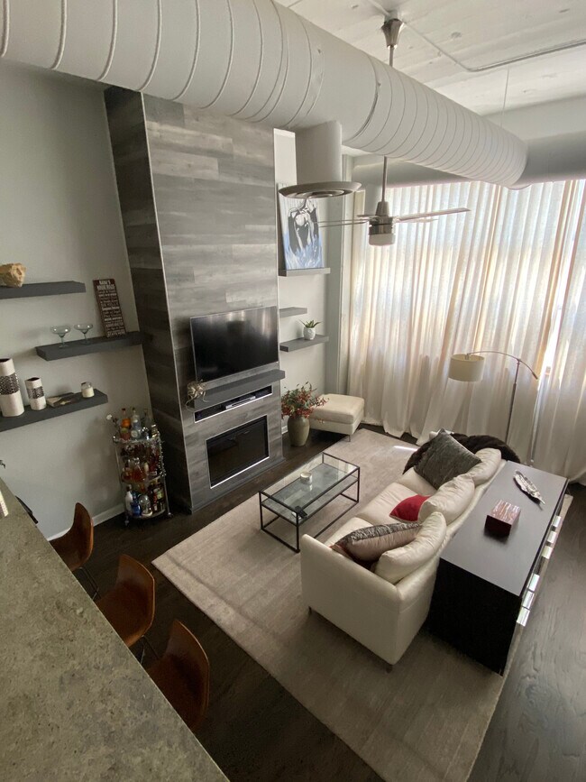 2750 N Wayne Ave in Chicago, IL - Building Photo - Building Photo