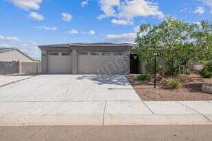 2646 E Punta Vista in Kingman, AZ - Building Photo