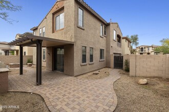 2423 W Jake Haven in Phoenix, AZ - Building Photo - Building Photo