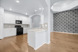 133 Camella St in Liberty Hill, TX - Building Photo - Building Photo