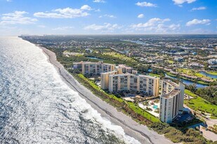 100 Ocean Trail Way, Unit 608 in Jupiter, FL - Building Photo