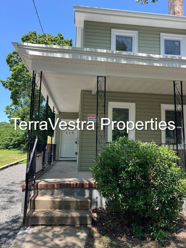 318 E Mulberry St in Millville, NJ - Building Photo - Building Photo