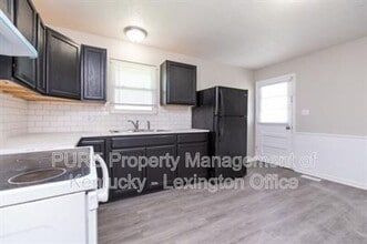 633 Carver Rd in Lexington, KY - Building Photo - Building Photo