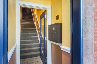 51 Massachusetts Ave, Unit 4 in Boston, MA - Foto de edificio - Building Photo