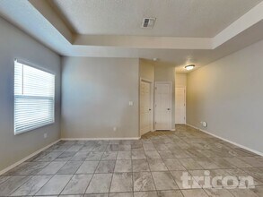 7033 Mountain Hawk Loop NE in Rio Rancho, NM - Building Photo - Building Photo