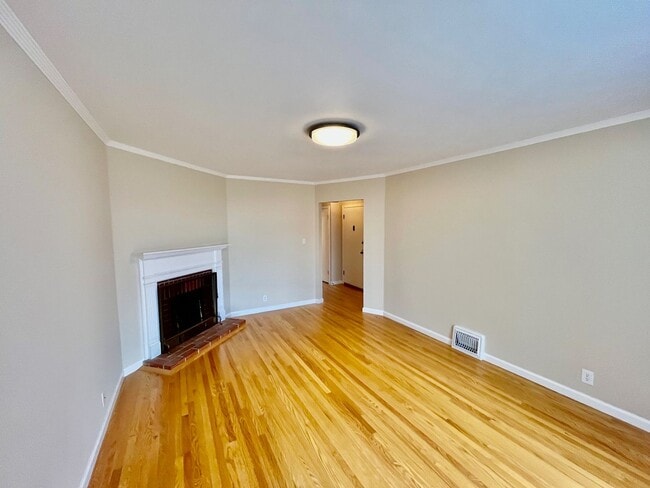 property at 920-922-922 Santiago St