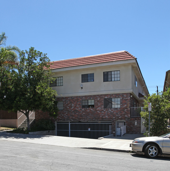 544 E Tujunga Ave in Burbank, CA - Building Photo