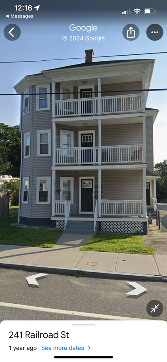 241 Railroad St, Unit 3rd Floor in Manville, RI - Building Photo