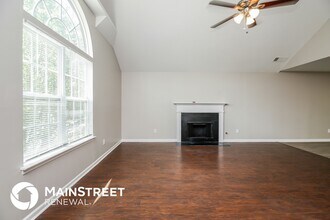 5177 Seaside Ct in College Park, GA - Building Photo - Building Photo