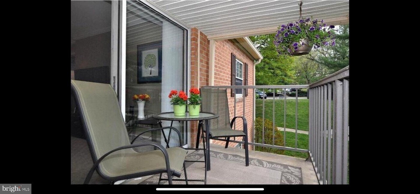 14 Old Forge Crossing Photo