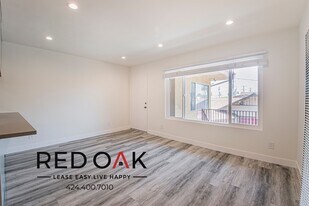 1052 Browning Blvd, Unit 11 in Los Angeles, CA - Building Photo