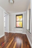 233 E 29th St in New York, NY - Building Photo