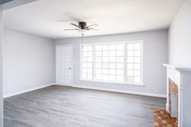 1319 NE 38th St in Oklahoma City, OK - Building Photo - Building Photo