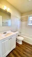 2415 E 10th St in Lubbock, TX - Building Photo - Building Photo
