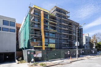 3671 Keystone Ave in Los Angeles, CA - Foto de edificio - Building Photo