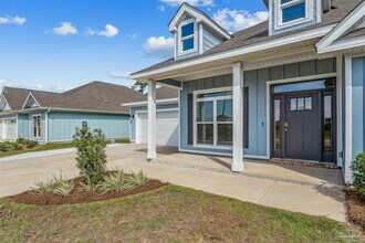 3285 Southwind Dr in Gulf Breeze, FL - Building Photo - Building Photo
