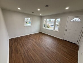 6166 Wesley St in Dublin, VA - Building Photo - Building Photo