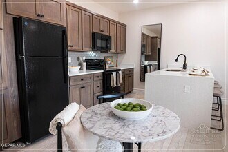 10680 Horn Cir in Socorro, TX - Building Photo - Building Photo