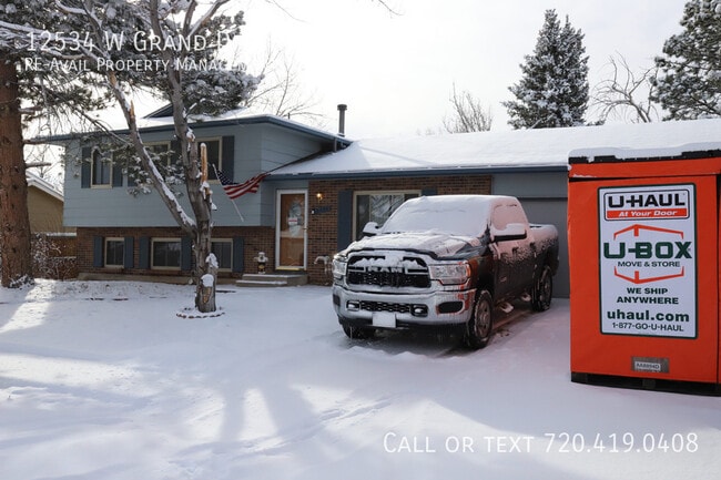 12534 W Grand Dr in Morrison, CO - Building Photo - Building Photo