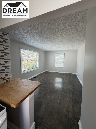 117 Walnut Ave S in Sarnia, ON - Building Photo - Building Photo