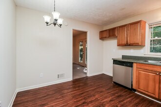 3659 Satellite Blvd in Ellenwood, GA - Building Photo - Building Photo