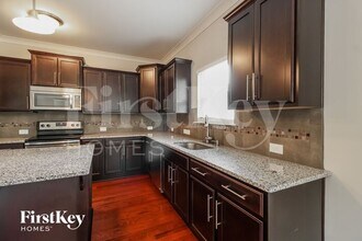 5232 Smoky Ridge Ln in Winston-Salem, NC - Foto de edificio - Building Photo