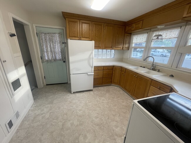 1032 N 300 W in Lehi, UT - Building Photo - Building Photo