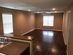 4280 Castlegate Dr, Unit 4280 in Paris, TX - Building Photo - Building Photo