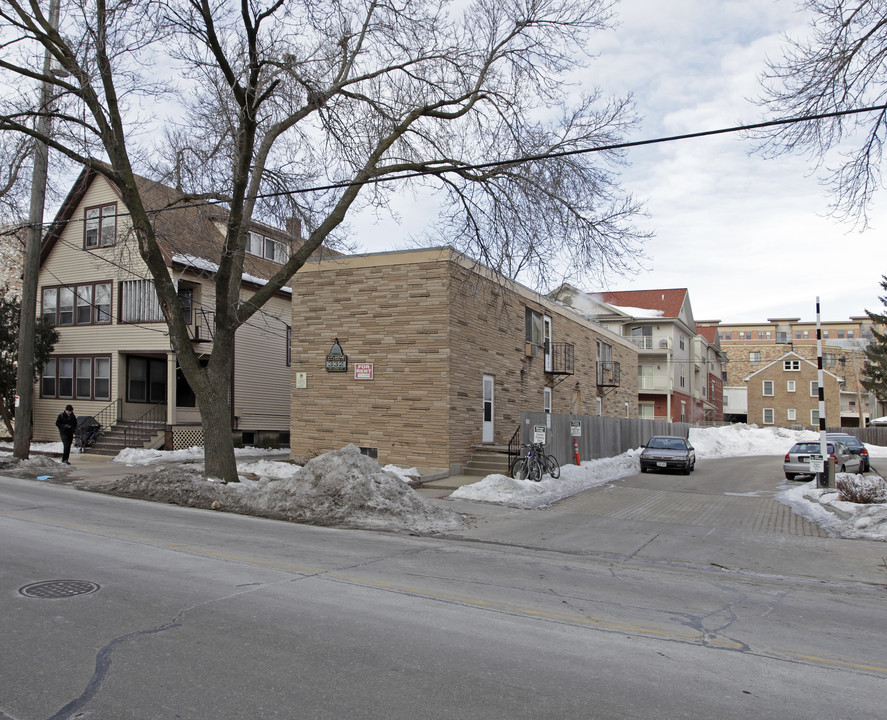 Wilson Apartments in Madison, WI - Building Photo