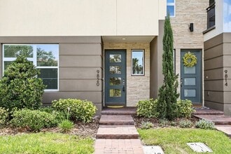 9820 Bucklow Hill Dr in Orlando, FL - Building Photo - Building Photo