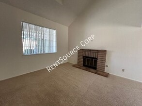 1304 Kings Rd in Palmdale, CA - Building Photo - Building Photo