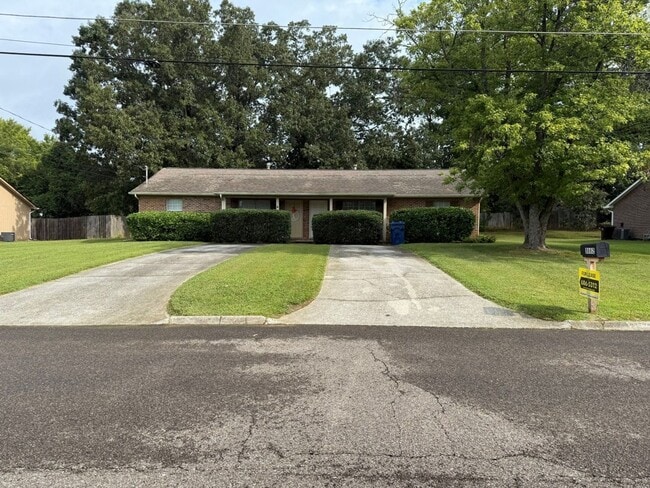 property at 8660 Tervada Dr