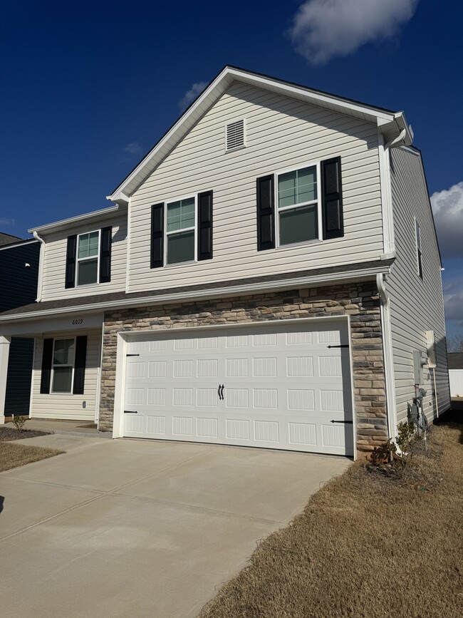 6019 Willutuck Dr in Boiling Springs, SC - Building Photo - Building Photo