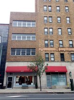 2216 Walnut St in Philadelphia, PA - Building Photo