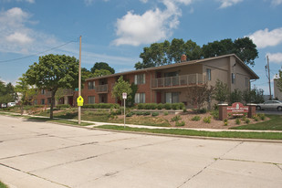 Hamilton Manor Apartments