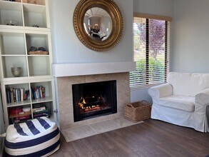 601 Acorn Ct in Pacific Grove, CA - Building Photo - Building Photo
