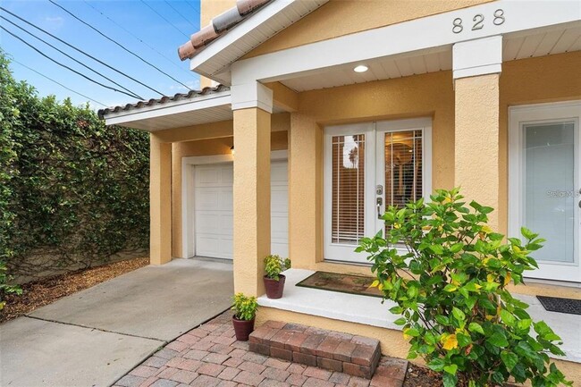 828 Ellwood Ave in Orlando, FL - Building Photo - Building Photo