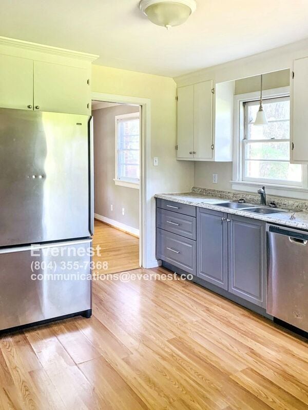 8317 Mark Lawn Dr in Richmond, VA - Building Photo - Building Photo