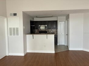 2204 Key W Ct in Kissimmee, FL - Building Photo - Building Photo