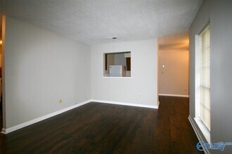 104 Westscott Dr in Madison, AL - Foto de edificio - Building Photo