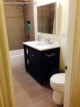 65 Hillside St, Unit 3 in Boston, MA - Building Photo - Building Photo