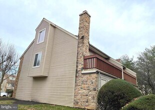 214 Carriage Ct in Chesterbrook, PA - Building Photo - Building Photo