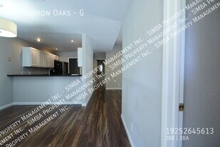 645 Canyon Oaks Dr in Oakland, CA - Building Photo