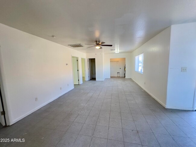 1228 E Apache St in Phoenix, AZ - Building Photo - Building Photo