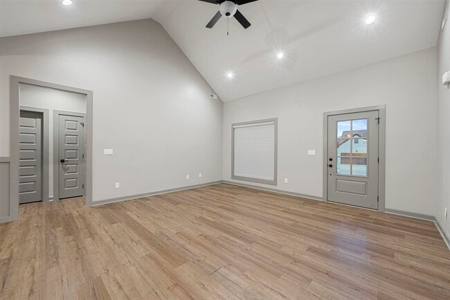 3107 White Ash St in Bowling Green, KY - Building Photo - Building Photo